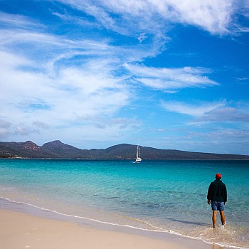 Wineglass Bay Sail Walk